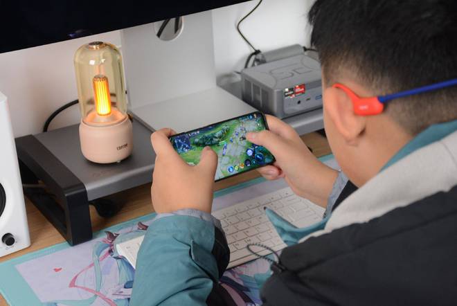 高性价比：南卡RunnerAir开放式耳机瓦力棋牌试玩百元定价离谱！自带4G存储+超(图6)