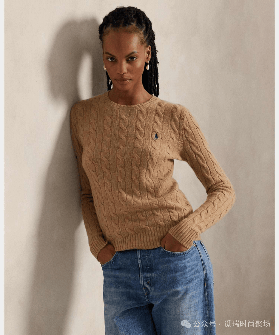 !2026穿搭新密码这样穿告别“老气”！瓦力棋牌试玩刷爆 Ins的天后羊绒造型(图14)
